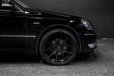 2004 Toyota Crown - Thumbnail