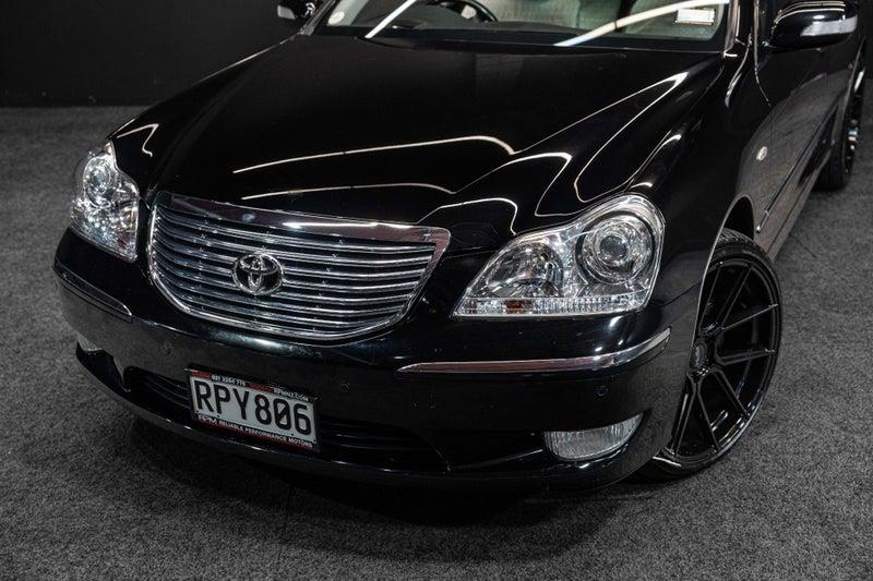 2004 Toyota Crown