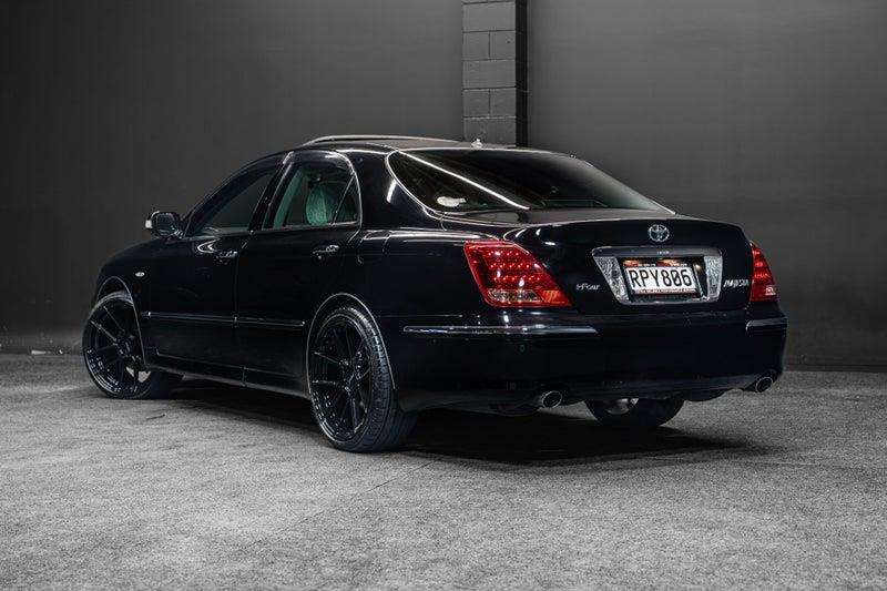 2004 Toyota Crown