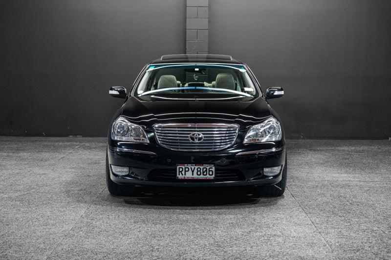 2004 Toyota Crown