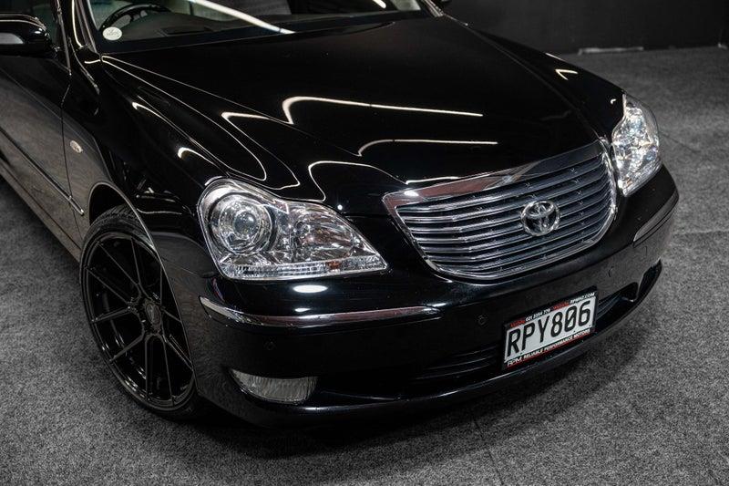 2004 Toyota Crown