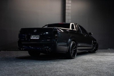 2017 Holden Commodore - Thumbnail