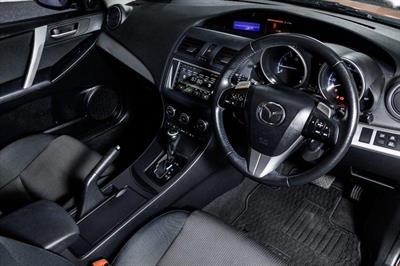 2013 Mazda Axela - Thumbnail