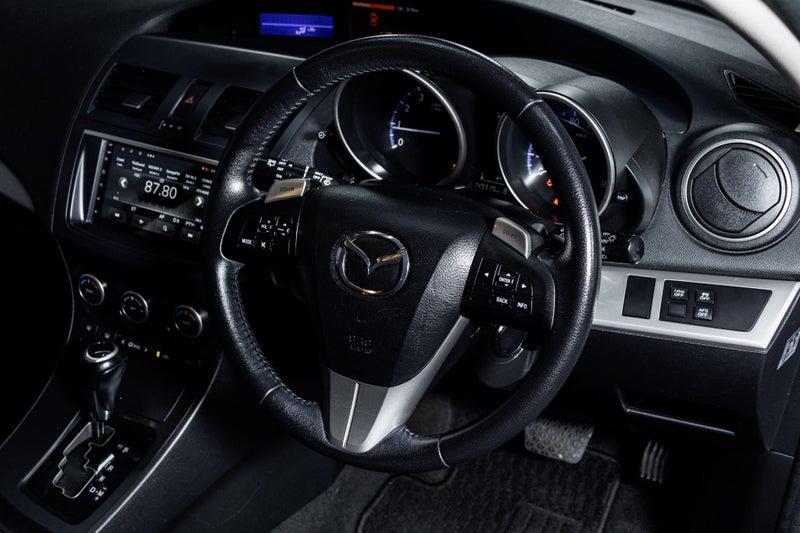 2013 Mazda Axela