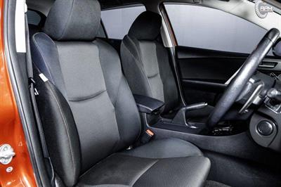 2013 Mazda Axela - Thumbnail