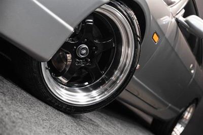 1996 Nissan Skyline - Thumbnail