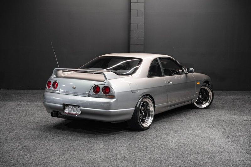 1996 Nissan Skyline