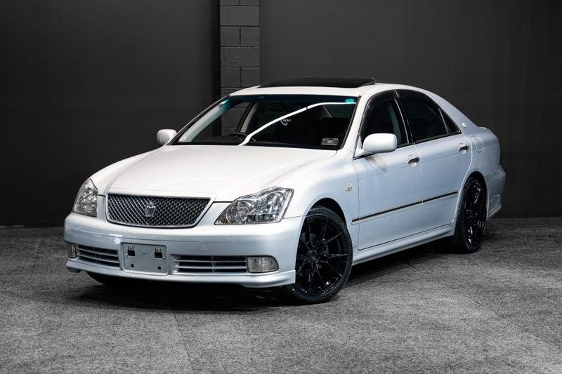 2004 Toyota Crown