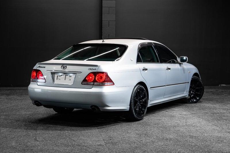 2004 Toyota Crown