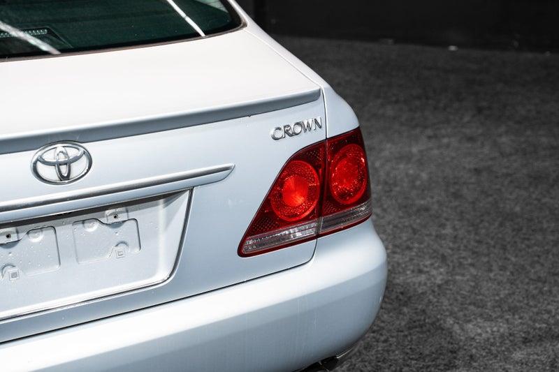 2004 Toyota Crown