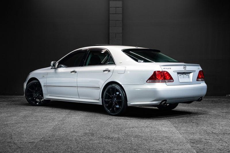 2004 Toyota Crown