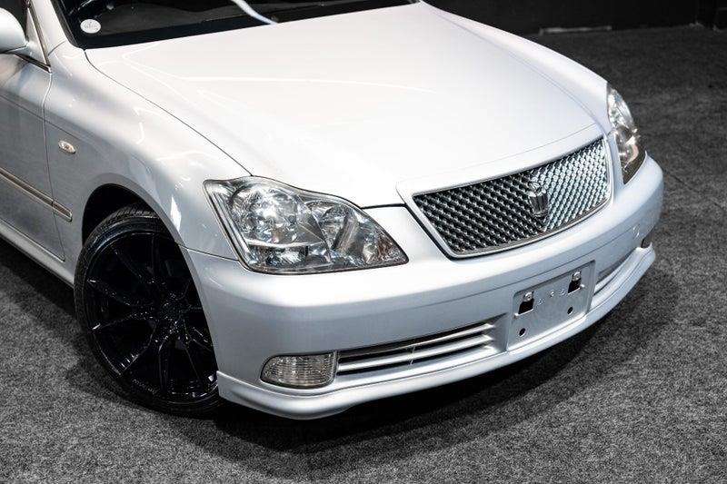 2004 Toyota Crown