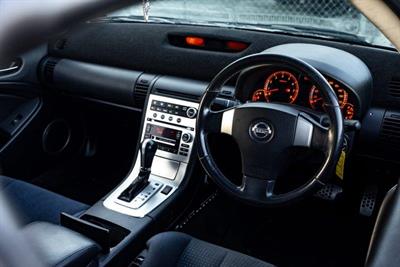 2004 Nissan Skyline - Thumbnail