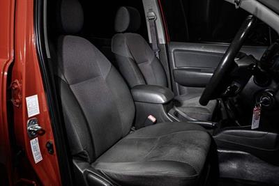 2013 Toyota Hilux - Thumbnail