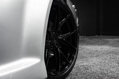 2009 Holden Commodore - Thumbnail