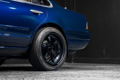 1990 Nissan Cefiro - Thumbnail
