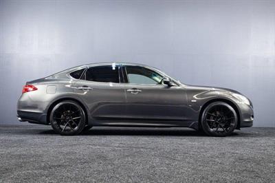 2012 Nissan Fuga - Thumbnail