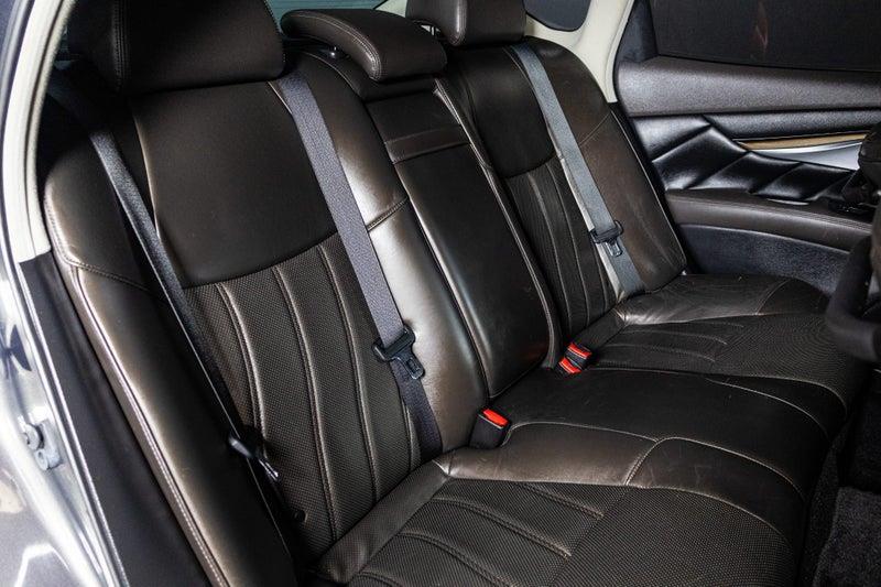 2012 Nissan Fuga