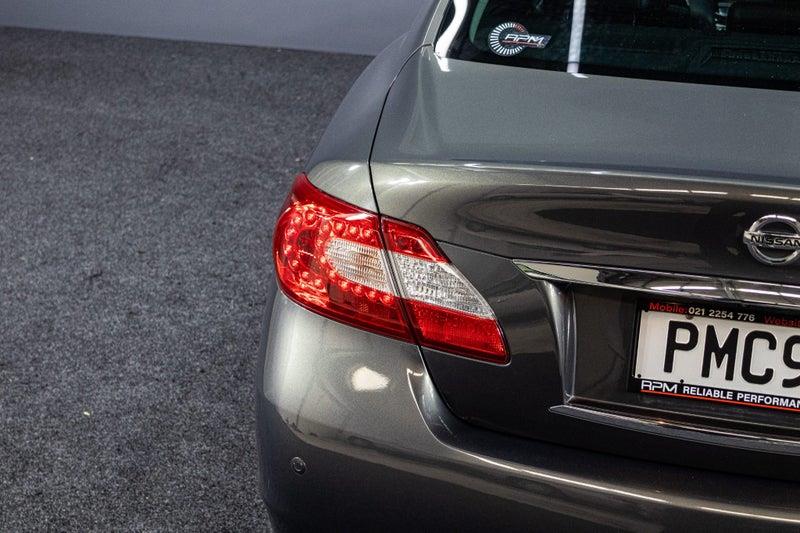 2012 Nissan Fuga