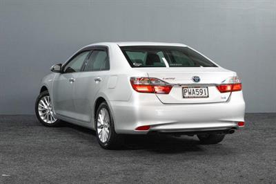 2014 Toyota Camry - Thumbnail