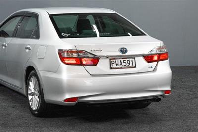 2014 Toyota Camry - Thumbnail