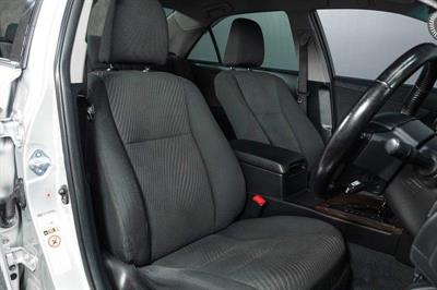 2014 Toyota Camry - Thumbnail