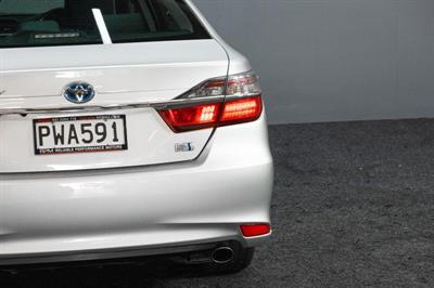 2014 Toyota Camry - Thumbnail