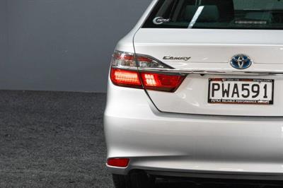 2014 Toyota Camry - Thumbnail