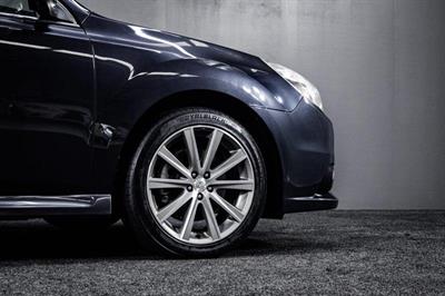 2013 Subaru Legacy - Thumbnail