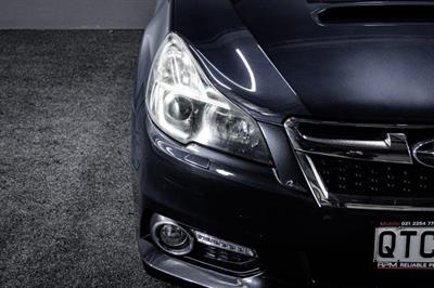 2013 Subaru Legacy - Thumbnail