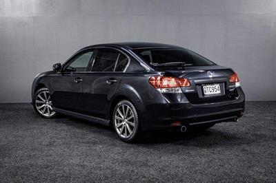 2013 Subaru Legacy - Thumbnail