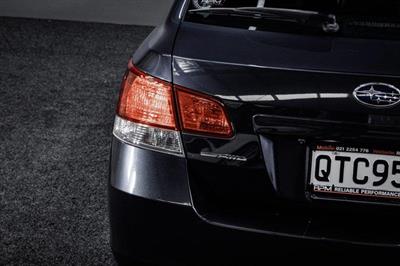 2013 Subaru Legacy - Thumbnail