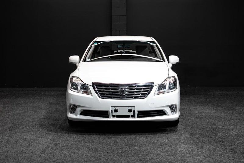 2012 Toyota Crown