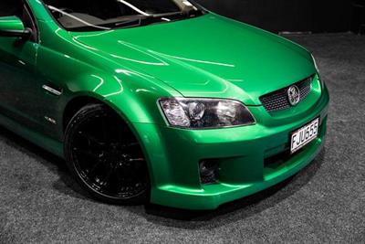 2010 Holden Commodore - Thumbnail