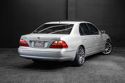 2001 Lexus LS 430 - Thumbnail