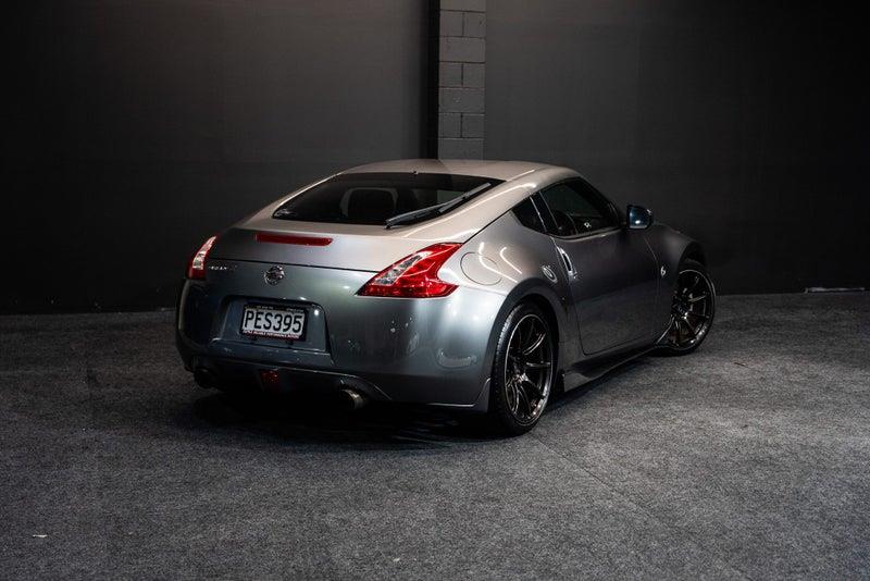 2010 Nissan Fairlady
