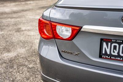 2010 Toyota MARK-X - Thumbnail