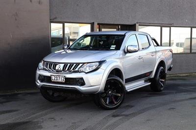 2015 Mitsubishi Triton - Thumbnail