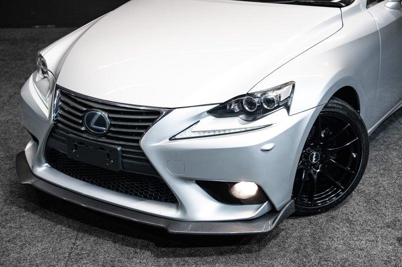 2013 Lexus IS 300h