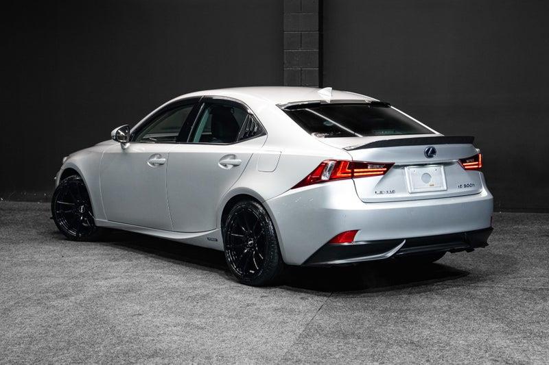 2013 Lexus IS 300h