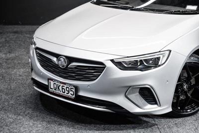 2018 Holden Commodore - Thumbnail