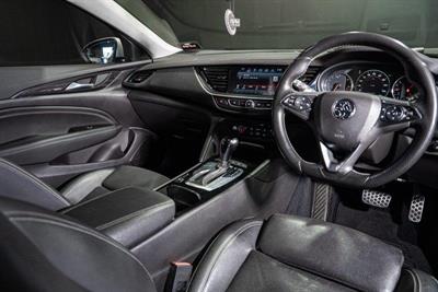 2018 Holden Commodore - Thumbnail
