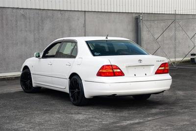 2002 Toyota Celsior - Thumbnail