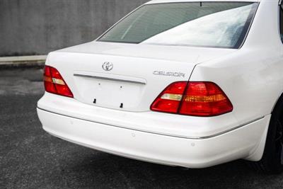 2002 Toyota Celsior - Thumbnail