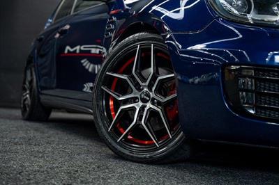 2009 Volkswagen Golf - Thumbnail