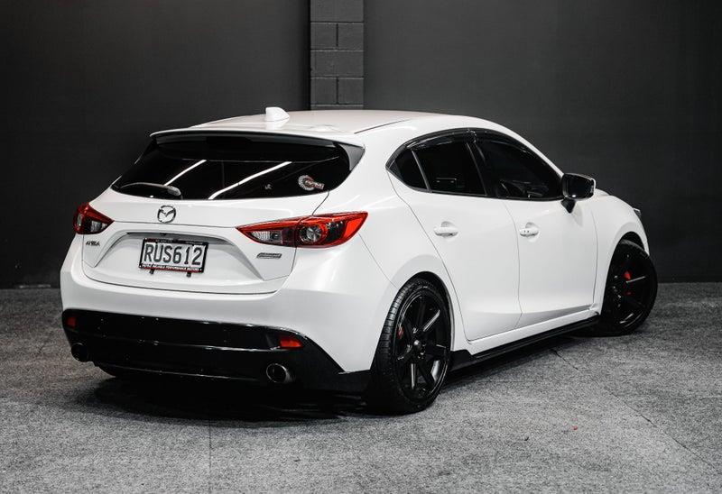 2013 Mazda Axela