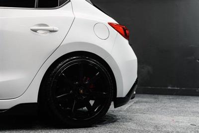 2013 Mazda Axela - Thumbnail