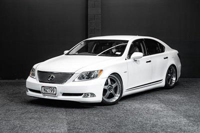 2007 Lexus LS 460 - Thumbnail