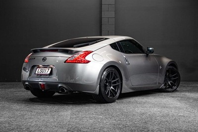 2009 Nissan Fairlady - Thumbnail