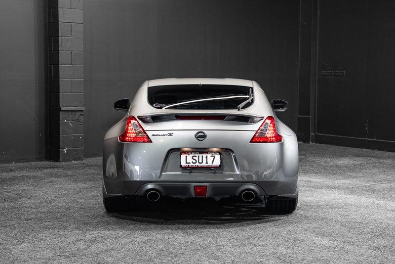 2009 Nissan Fairlady